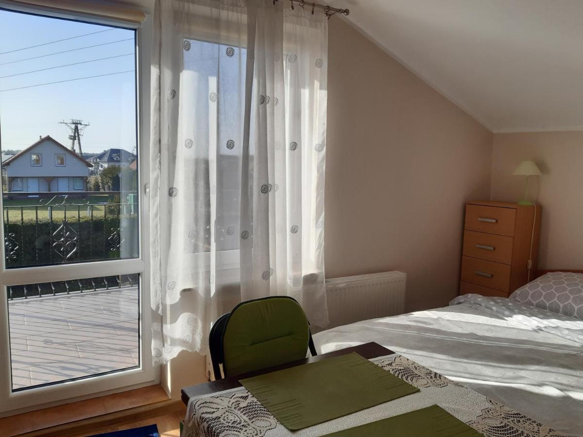 Pokoje Goscinne Augustyna Łeba Exteriör bild